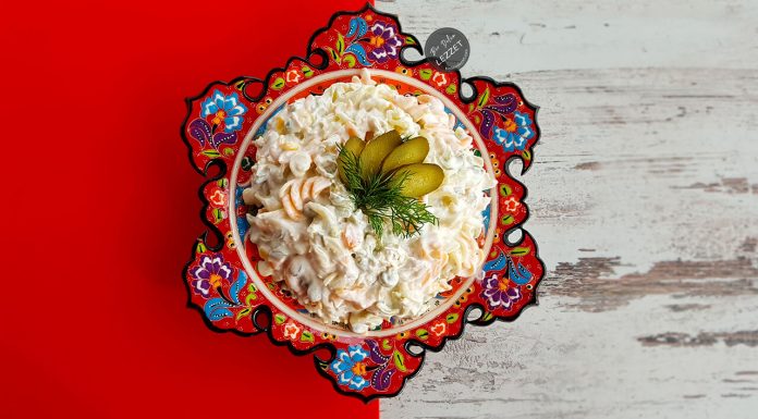 Tavuklu Makarna Salatası